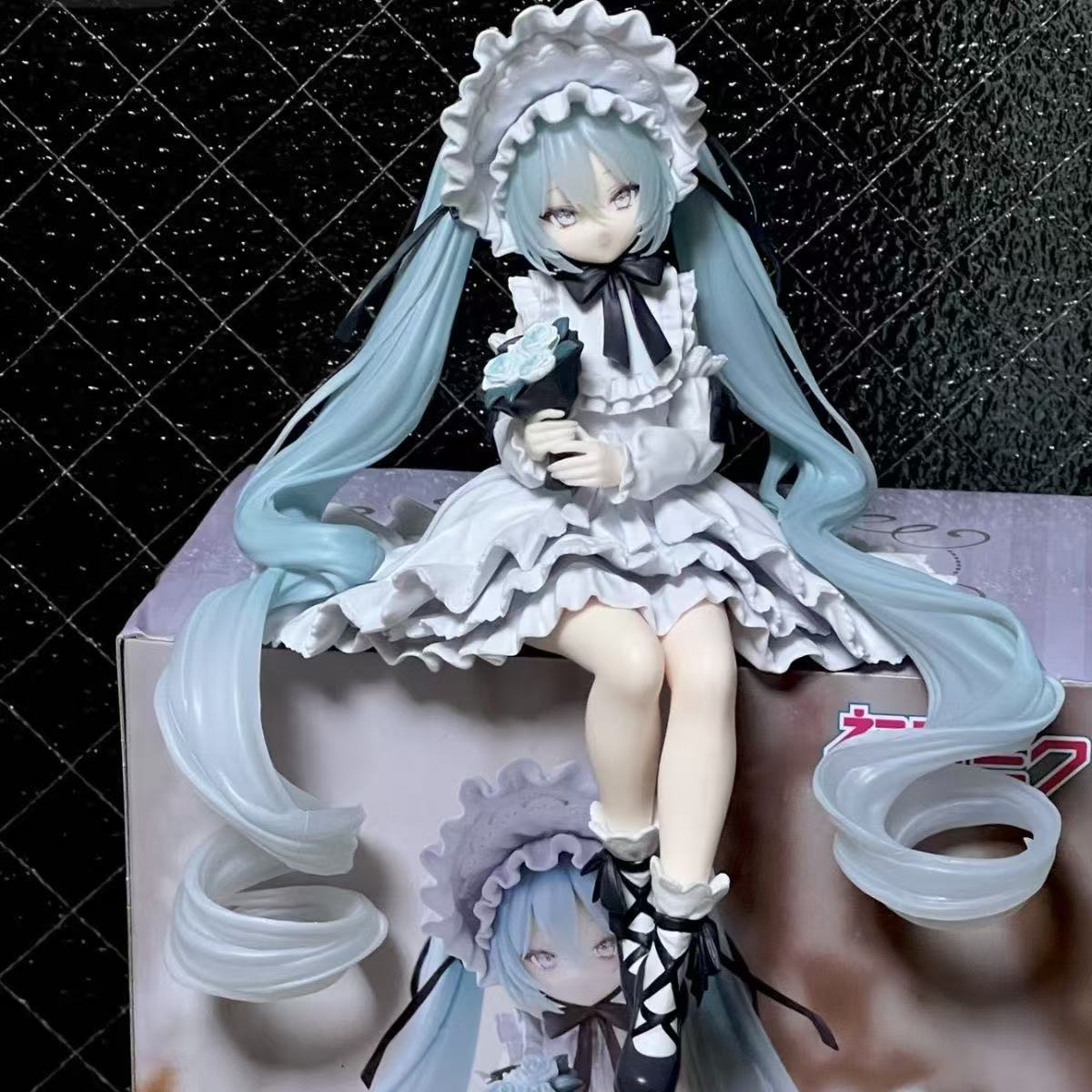 12cm Miku Anime Figure Retro B - Home Office Romance Manga ulasan dan harga